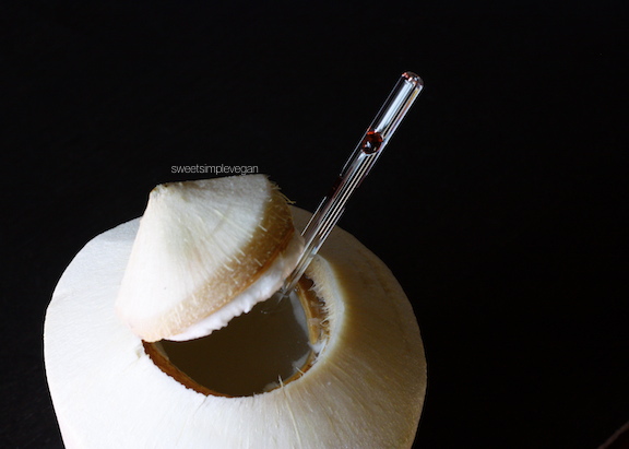 The Easiest and Safest Way To Open A Young Coconut