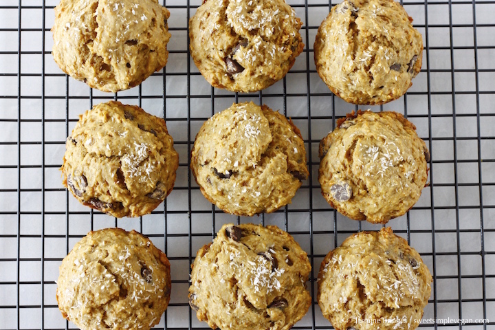 1Banana Coconut Dark Chocolate Chip Muffins