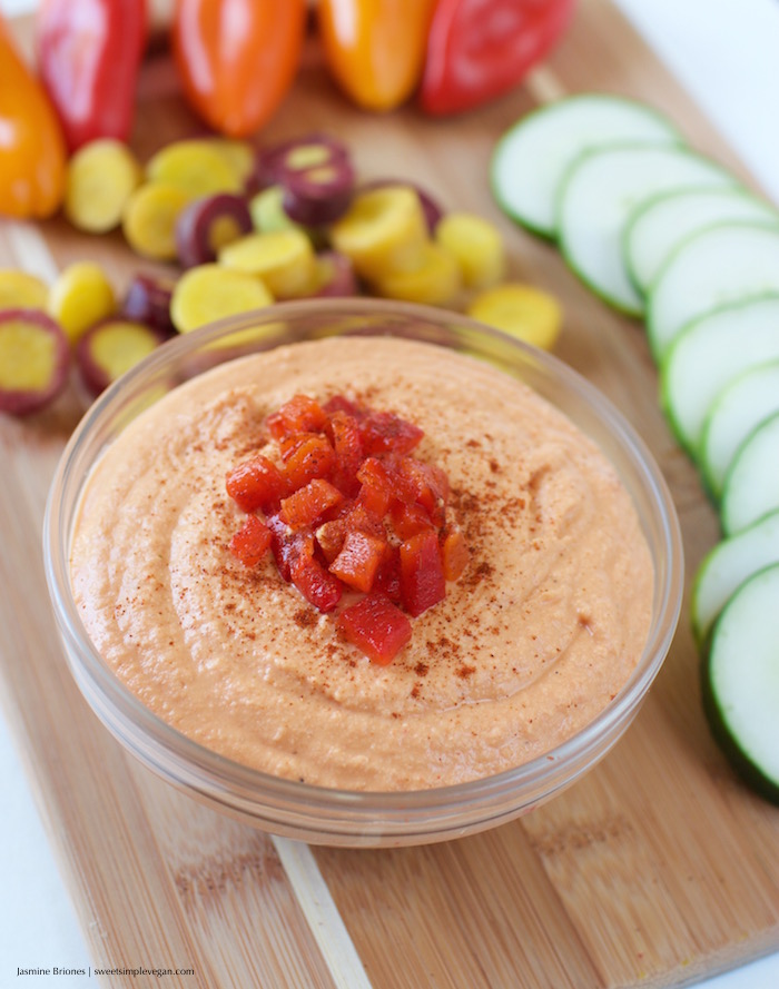 Oil free Roasted Red Pepper Hummus